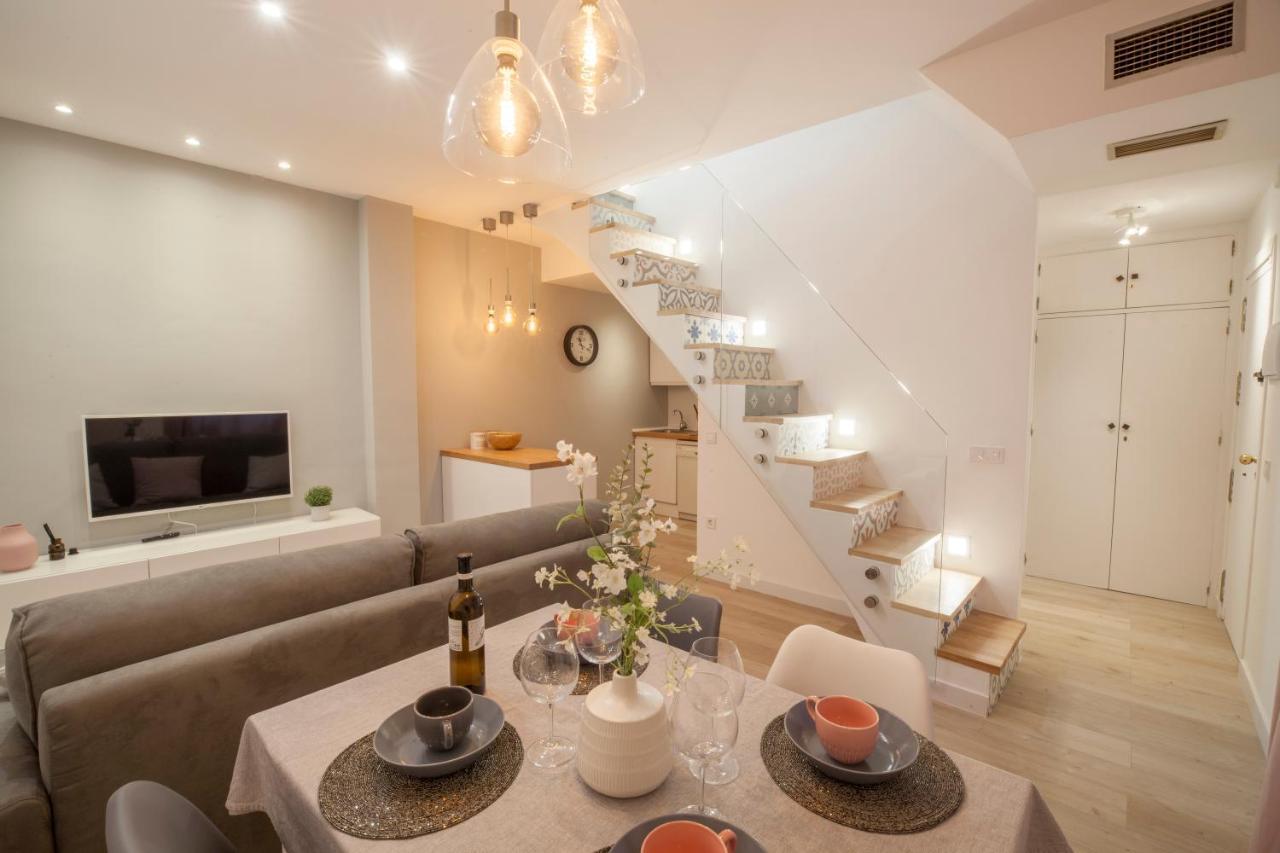 El Apartamento De Rosi เซบีญา ภายนอก รูปภาพ